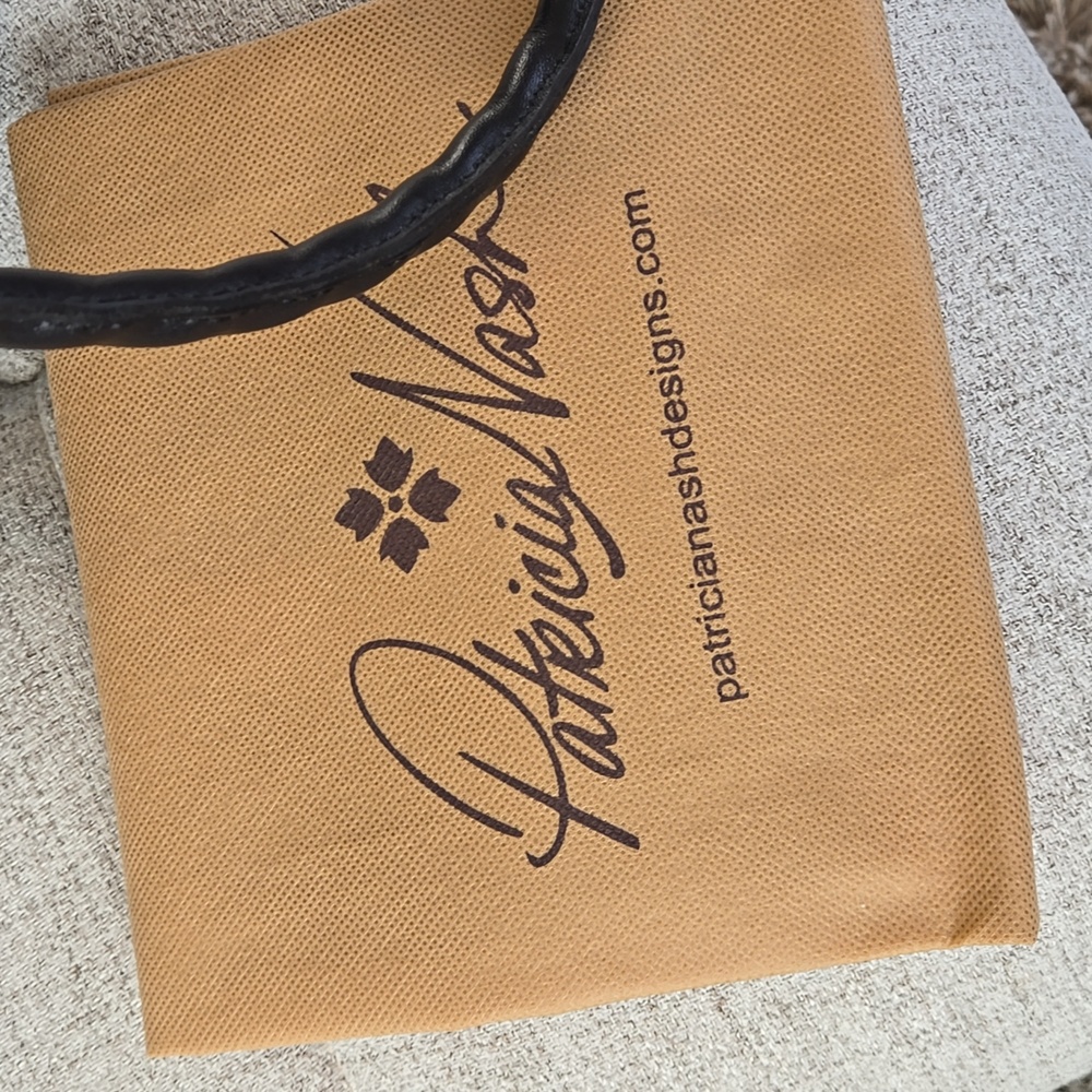 NWT Patricia Nash Specialty Woven Collection Tote - Picture 17 of 17